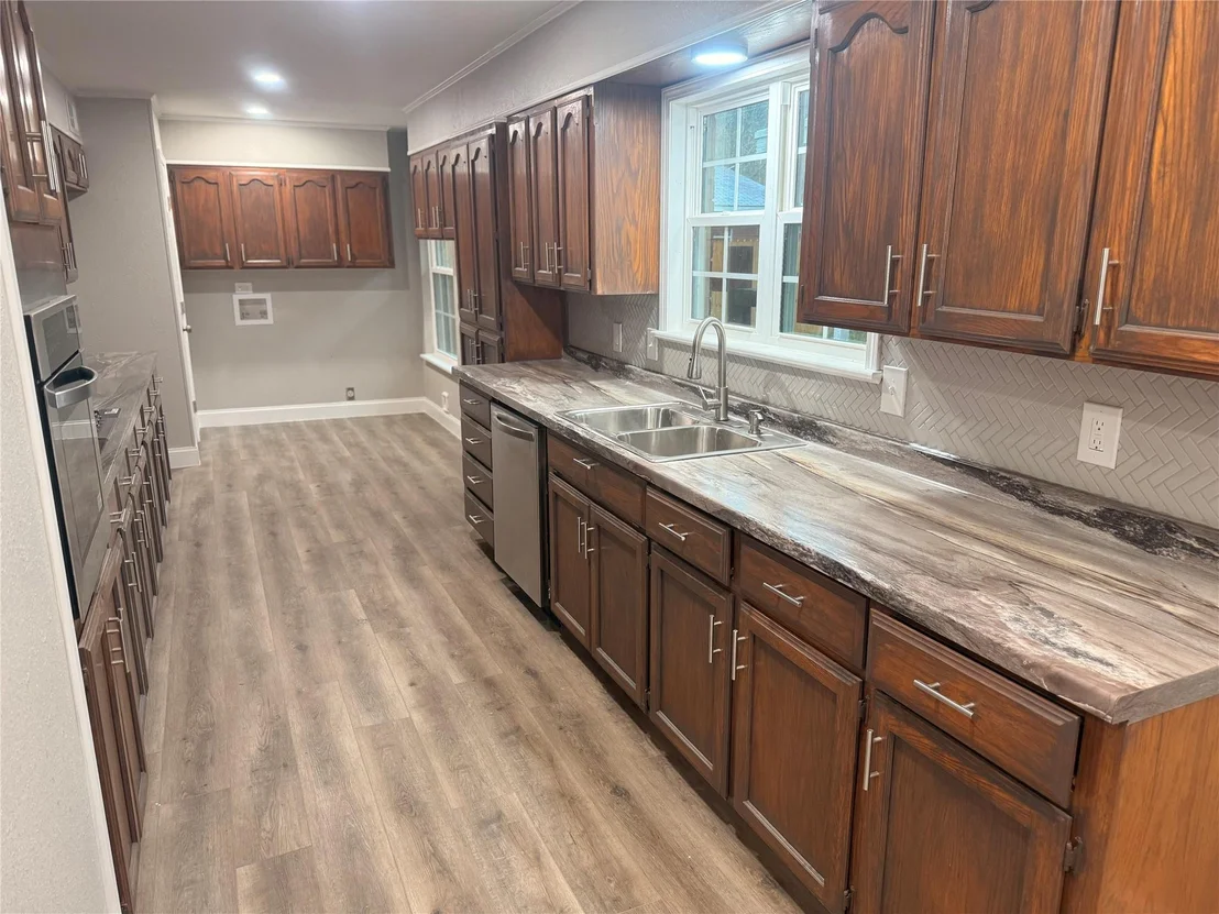Photo of 112 Myrtle Dr