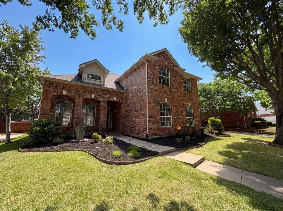 Photo of 2211 Dana Drive