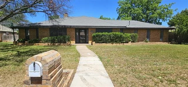 Photo of 2550 Meadow lake Drive