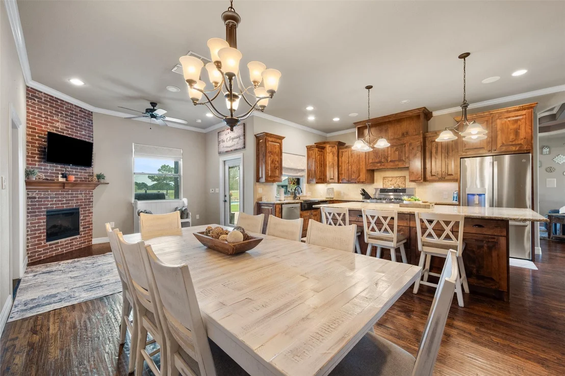 Photo of 606 Sunset Point