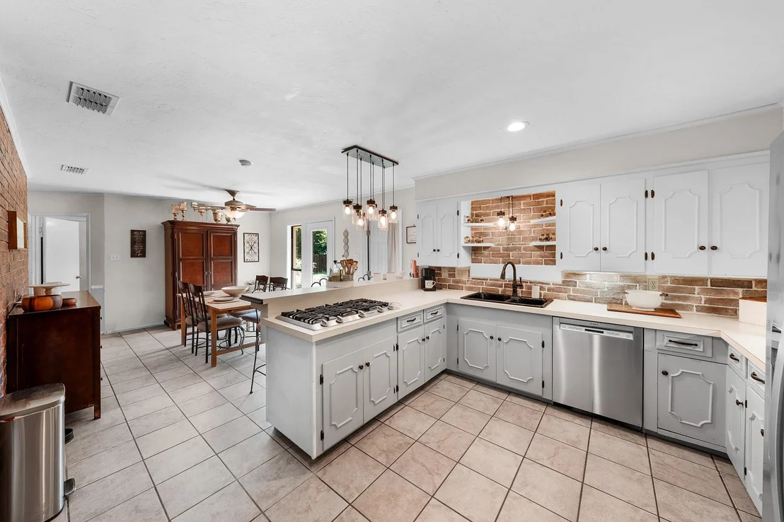 Photo of 415 Nathan Drive