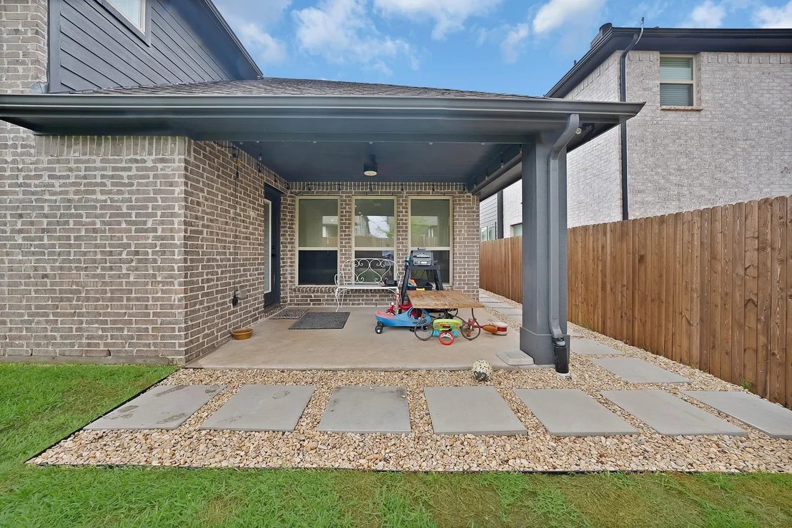 Photo of 1521 Alexander Drive