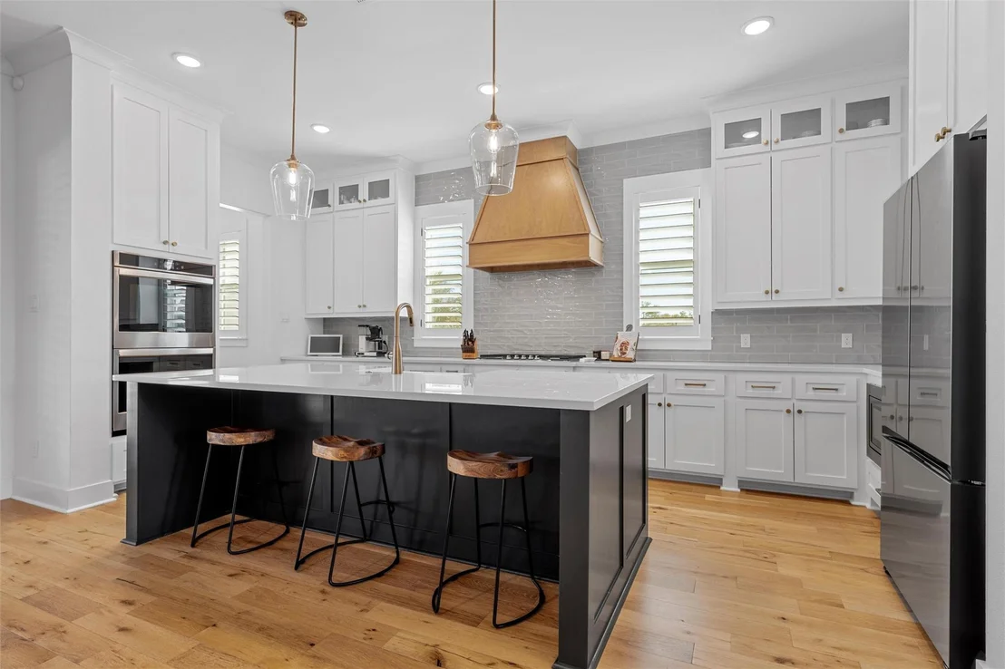 Photo of 216 Wycliff Drive