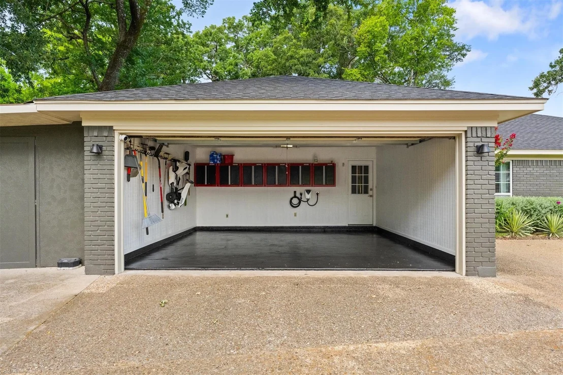 Photo of 1401 Bowie Circle