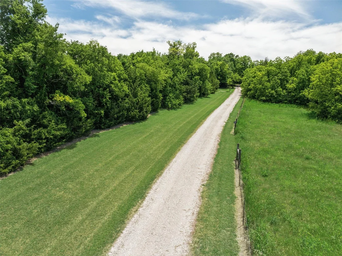 Photo of 1000 Ballard Road