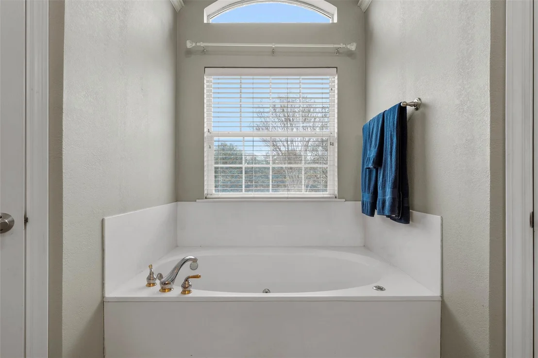 Photo of 1400 Radisson Drive