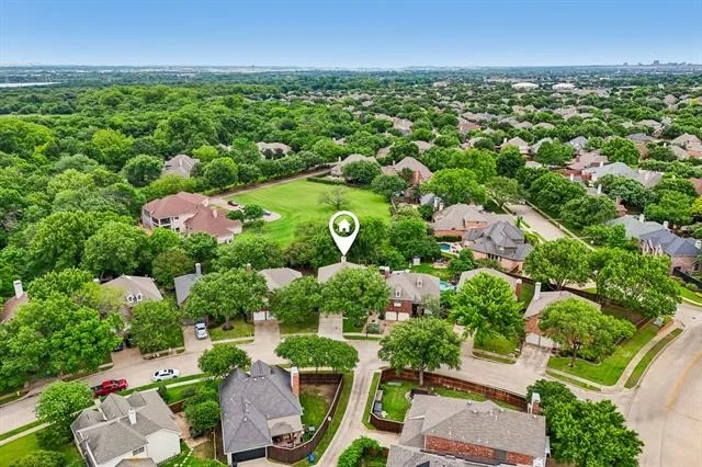 Photo of 893 Parker Drive