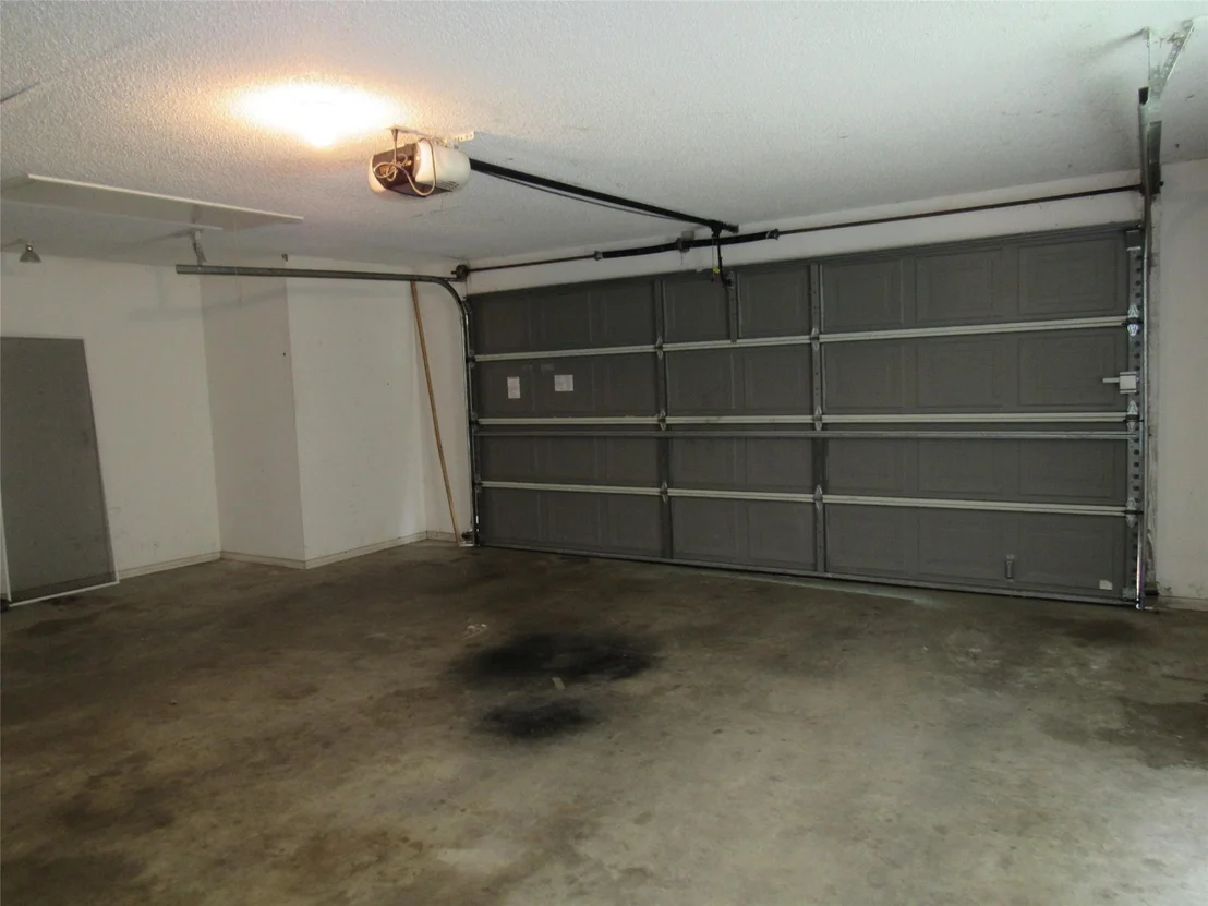Photo of 710 N Old Robinson Road