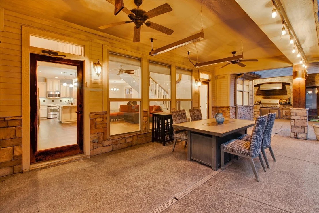 Photo of 3815 Holly Ridge Drive