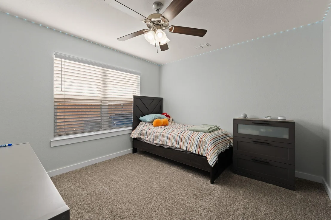 Photo of 3137 Shoreline Drive