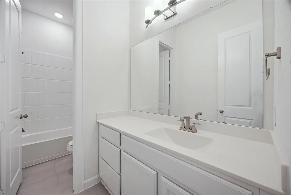 Photo of 1815 Navarre Way