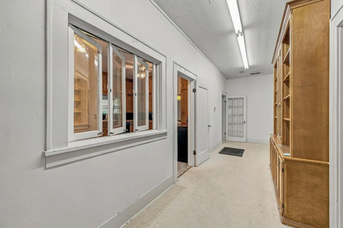 Photo of 924 4th Street