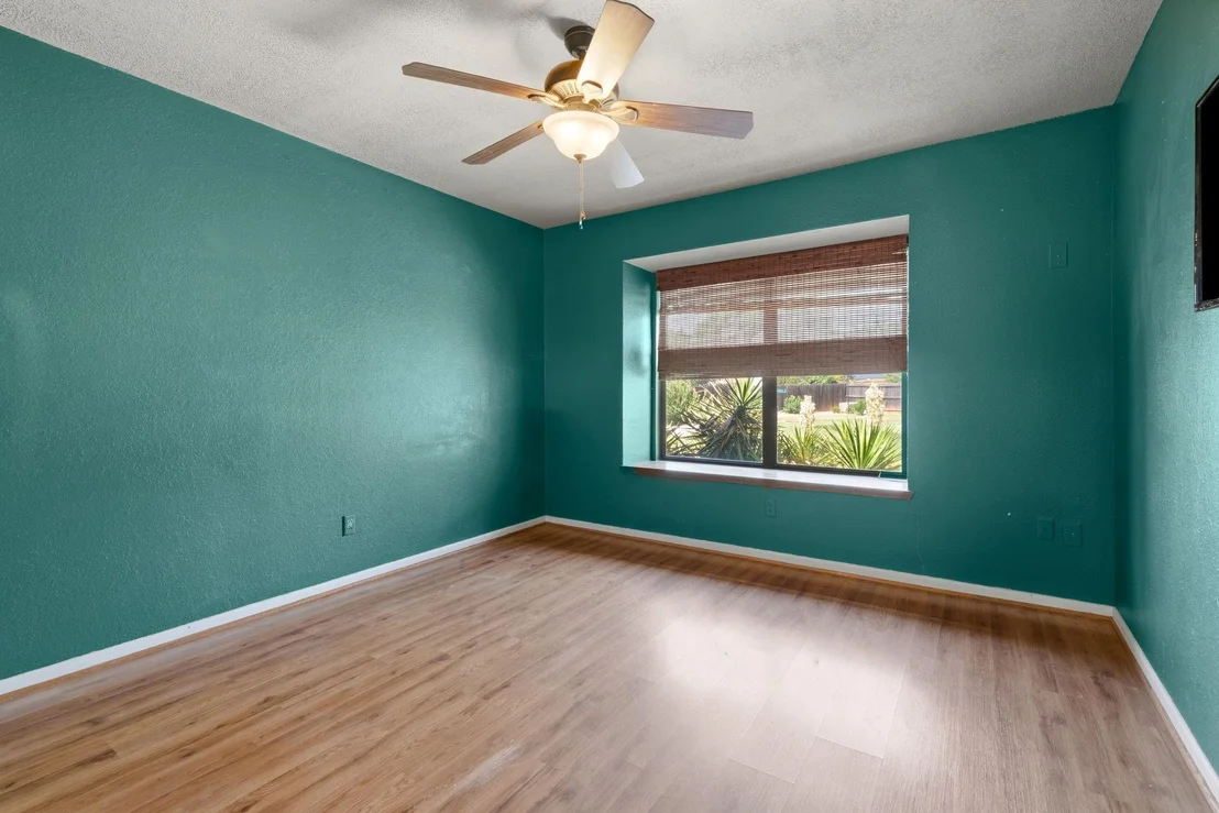 Photo of 2950 Chimney Rock Road