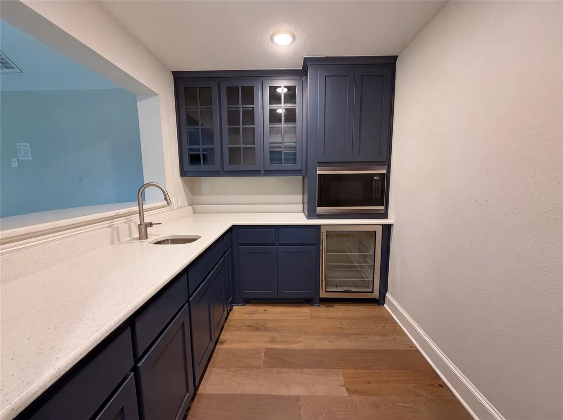 Photo of 820 Hawk Wood Lane