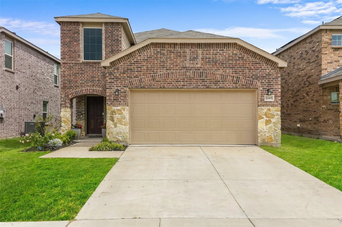Photo of 2065 Henrietta Drive