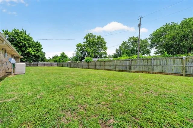 Photo of 220 Ebony Place