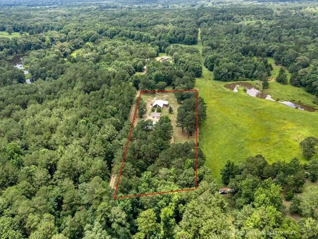 Photo of 4240 County Road 2107
