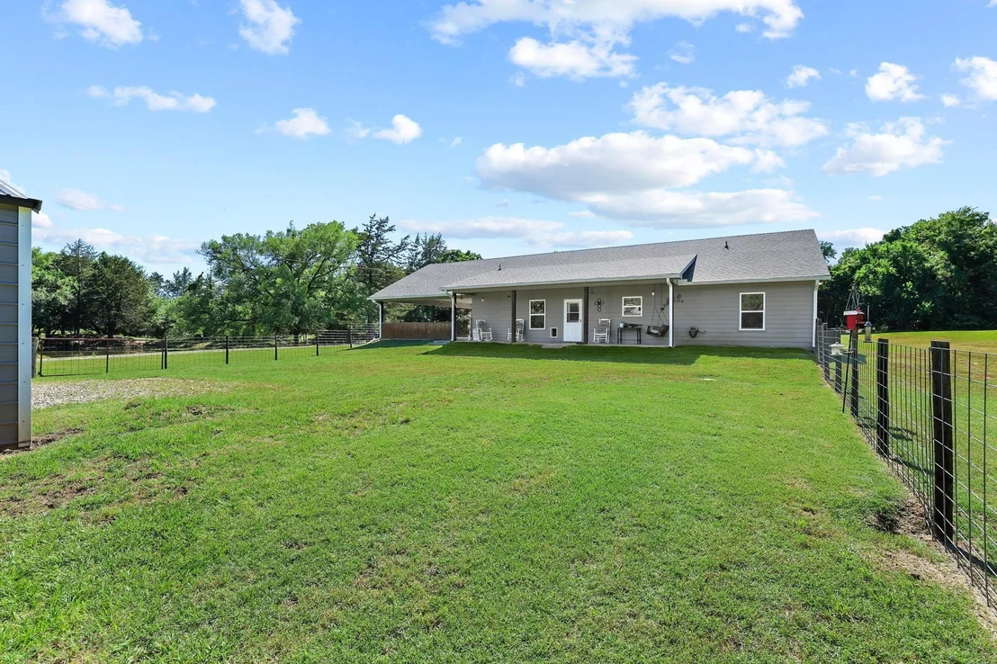 Photo of 2658 Oak Ridge Road