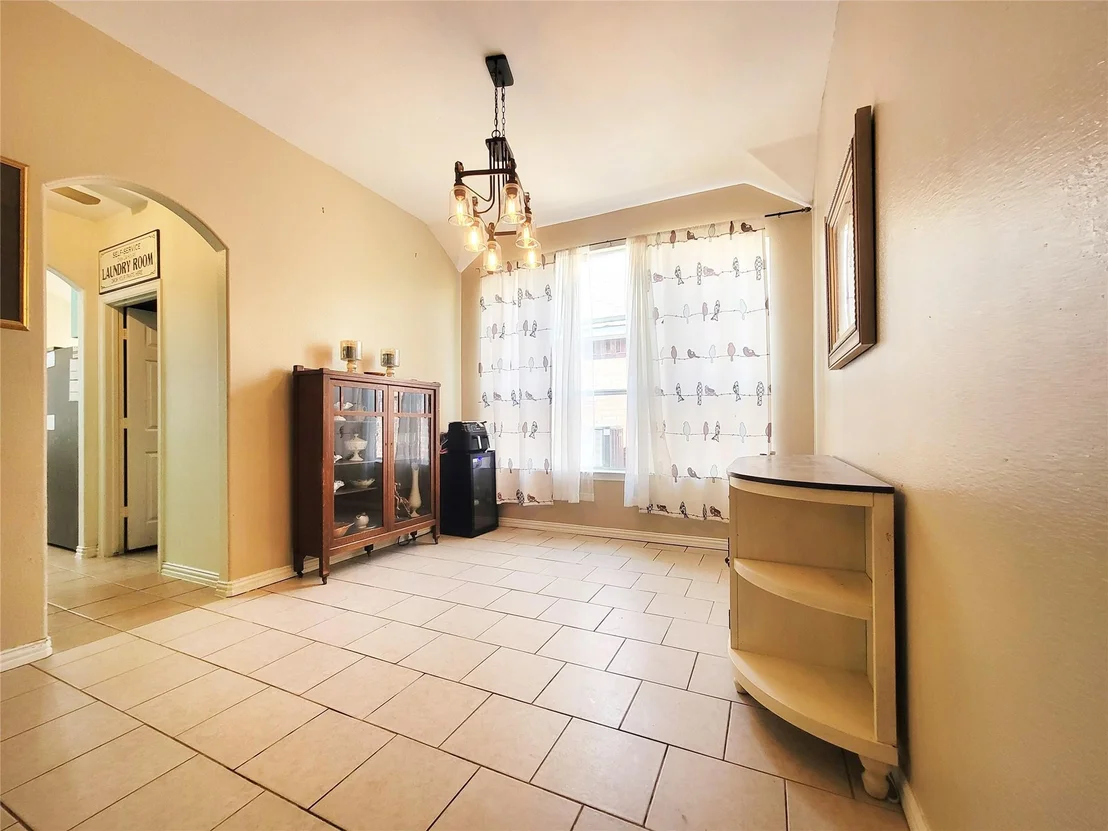 Photo of 3808 Drexel Drive