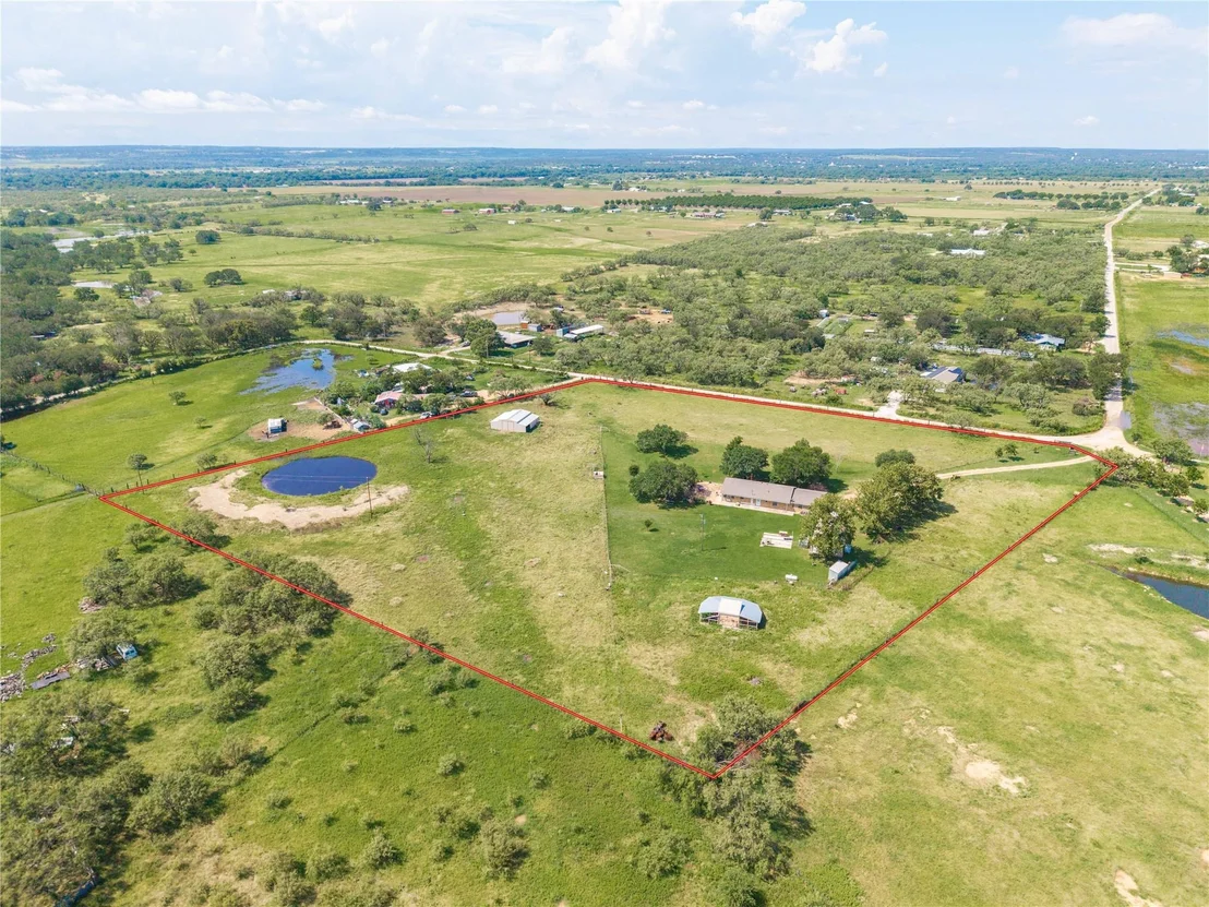 Photo of 685 County Road 114