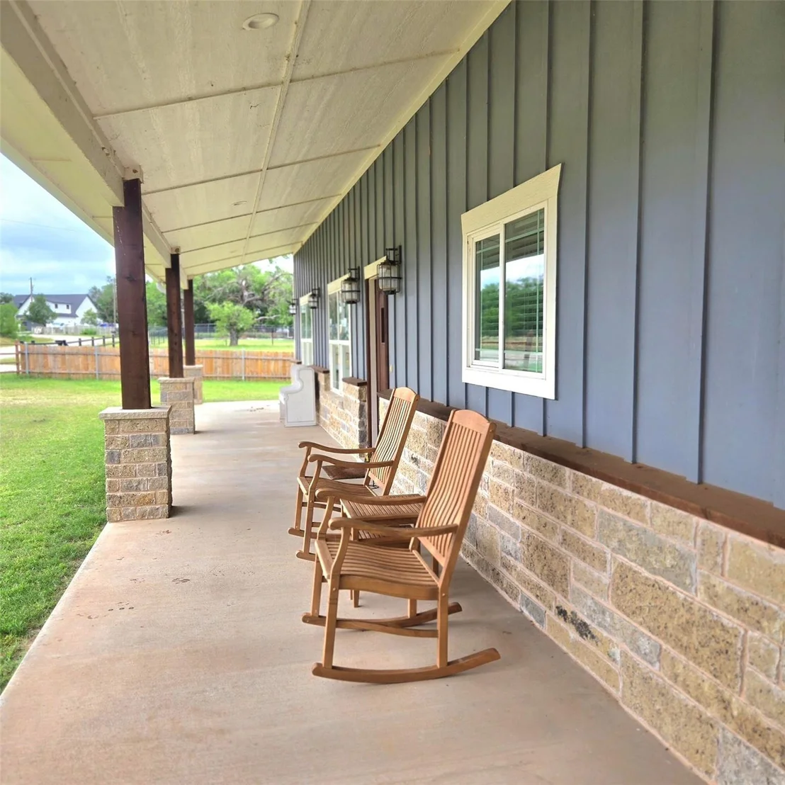 Photo of 1142 Dunn Drive