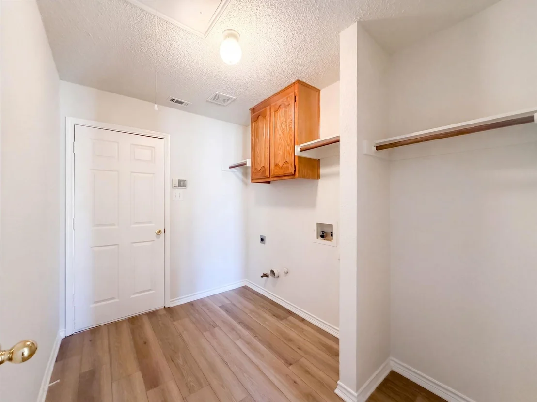 Photo of 3203 Orchid Drive