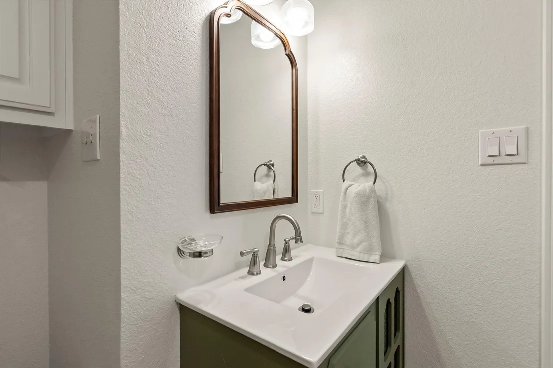 Photo of 1611 Emma Drive