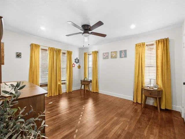 Photo of 1400 Bennett Drive