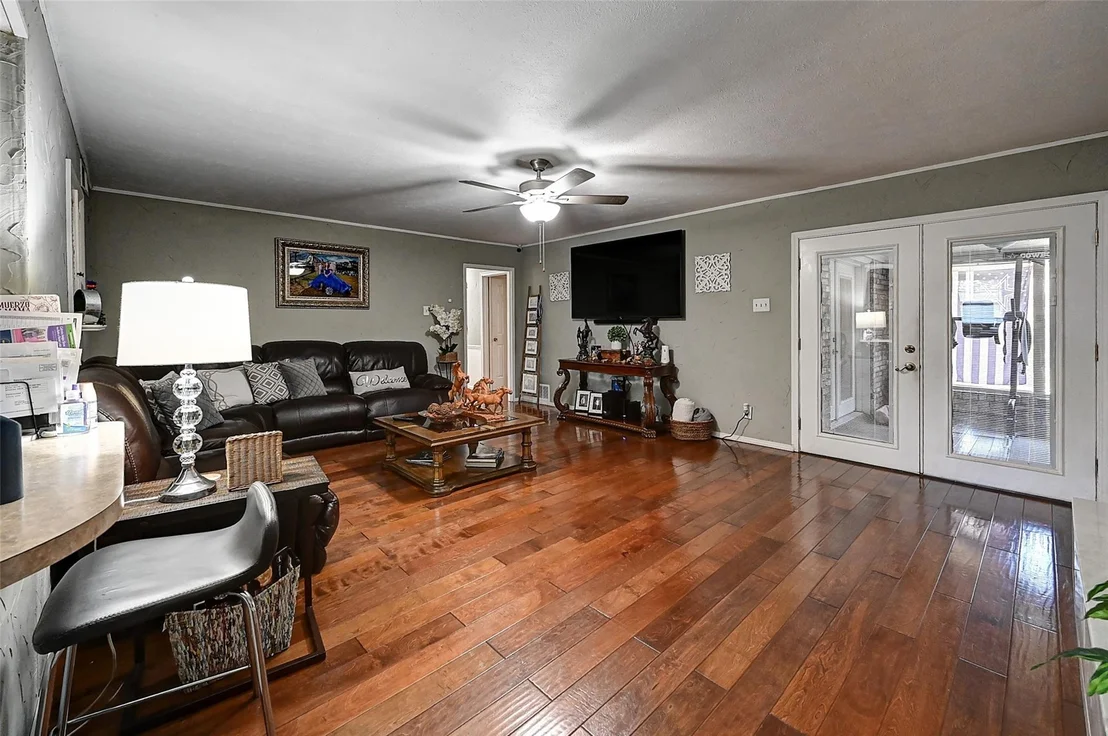 Photo of 3262 Camelot Drive