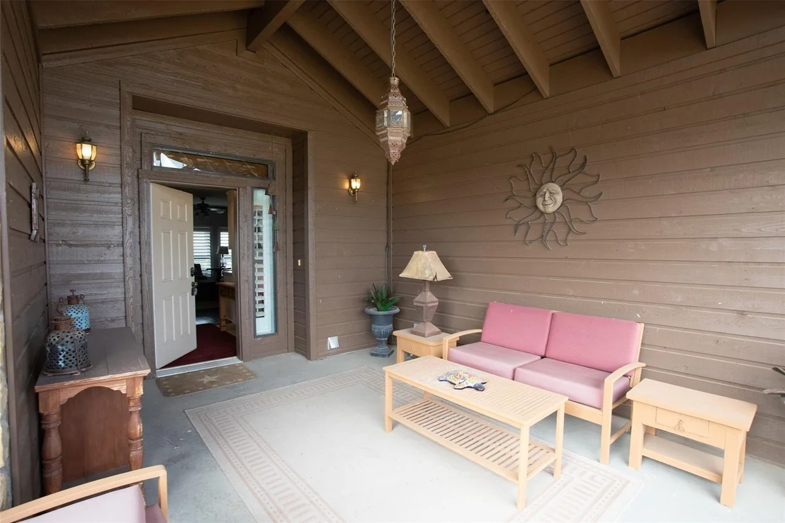 Photo of 1204 Eagle Point