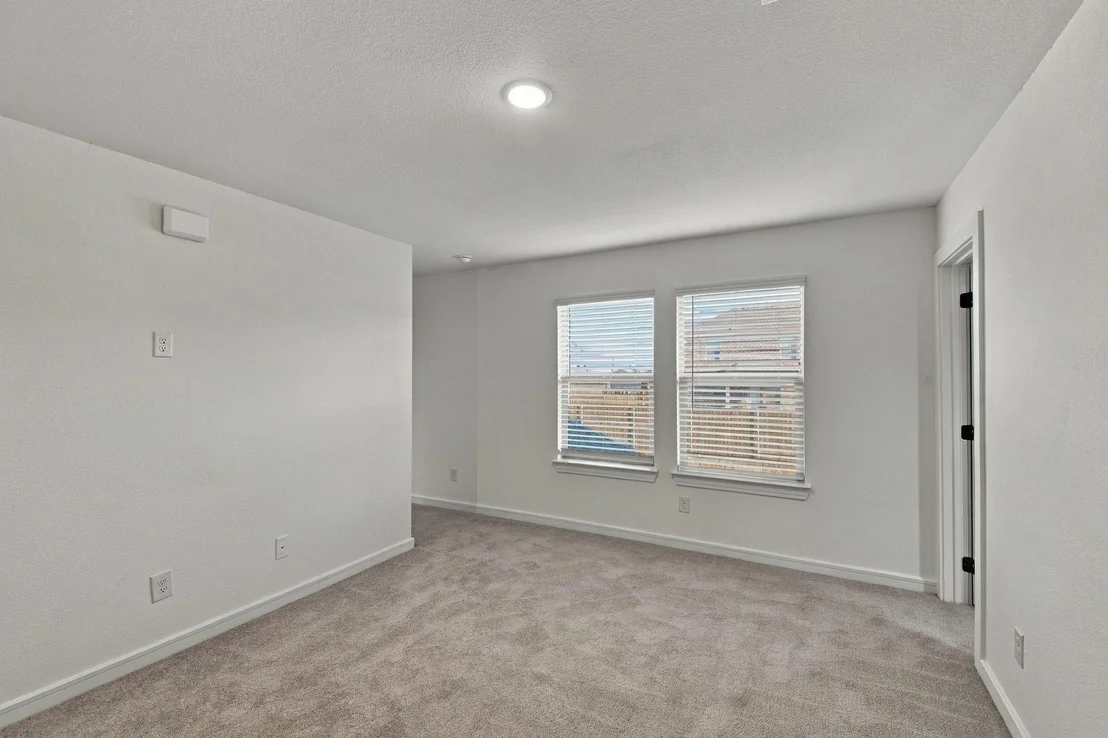 Photo of 604 Brook View Drive