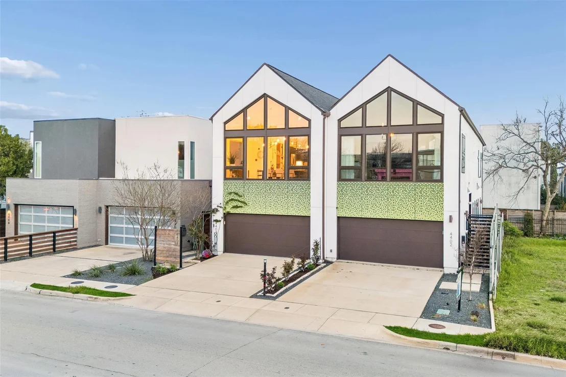 Photo of 4404 Capitol Avenue