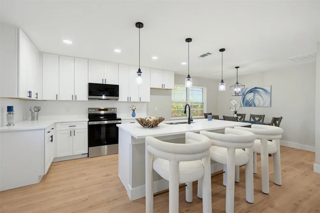 Photo of 3049 Latham Drive