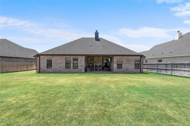 Photo of 932 Gallant Fox Road
