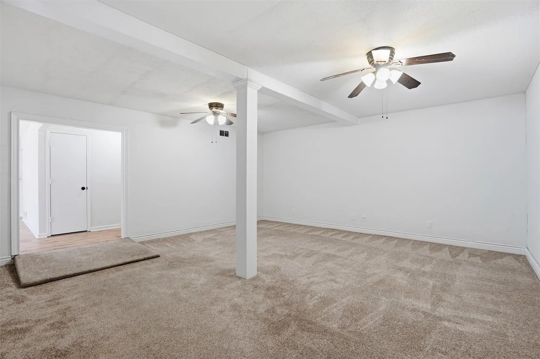 Photo of 6021 Dusty Road