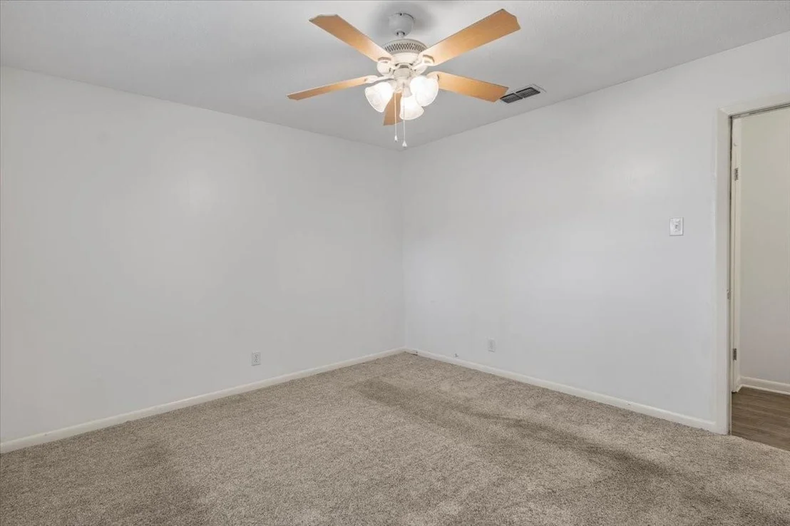 Photo of 202 Sherwood Drive