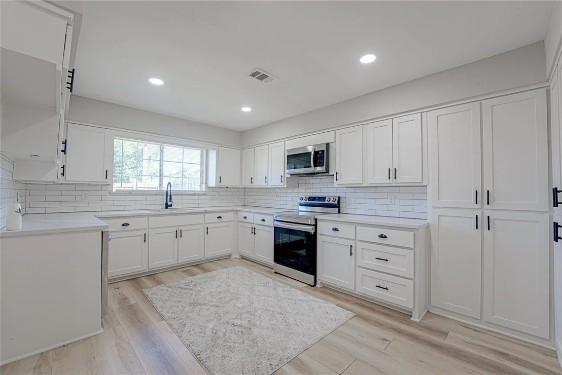 Photo of 3217 Centennial Drive
