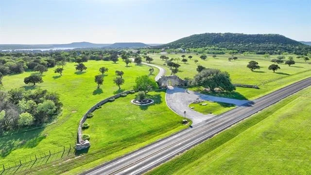 Photo of 1020 Highland Drive