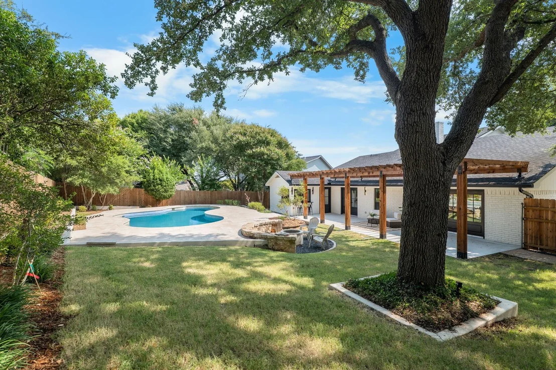 Photo of 4125 Green Oak Drive