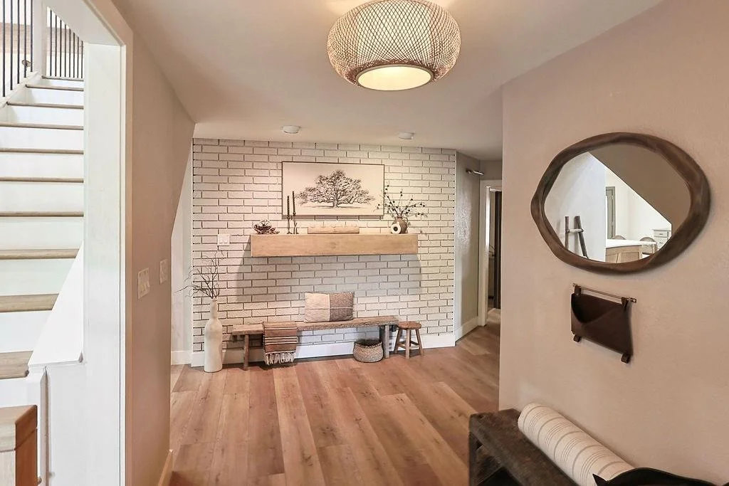 Photo of 23 Fairway Oaks Boulevard