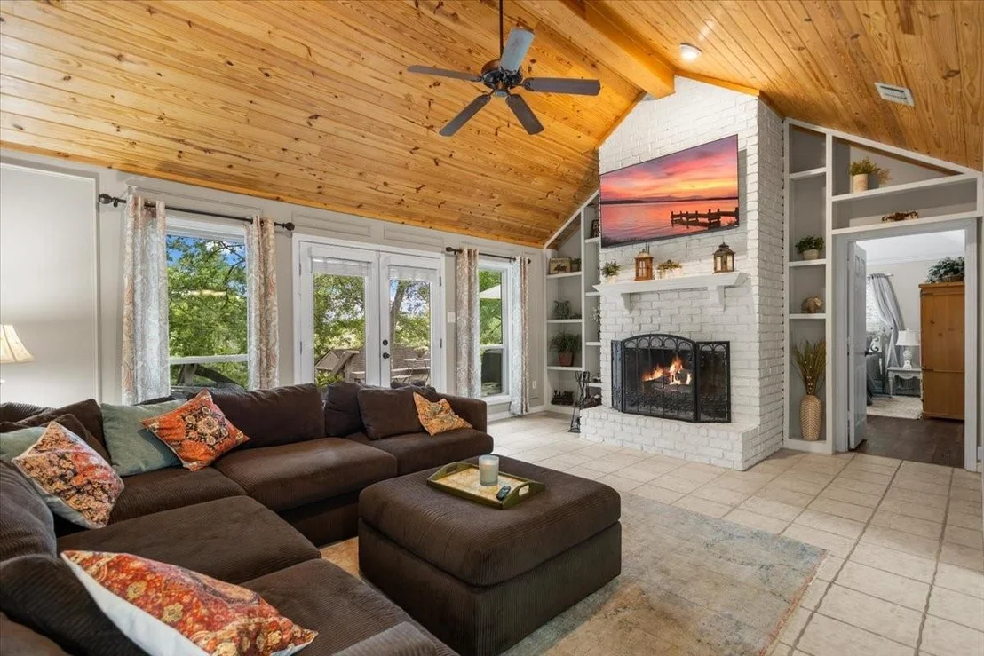 Photo of 226 Pinewood Lane