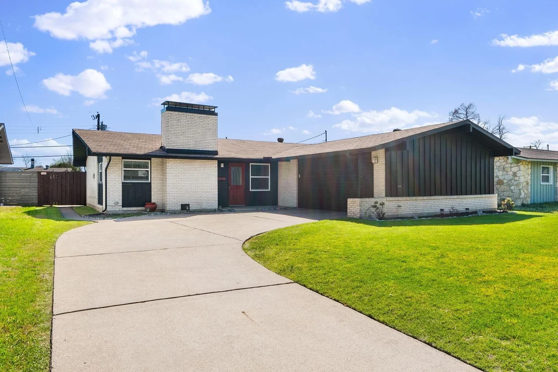 Photo of 3244 High Brook Drive