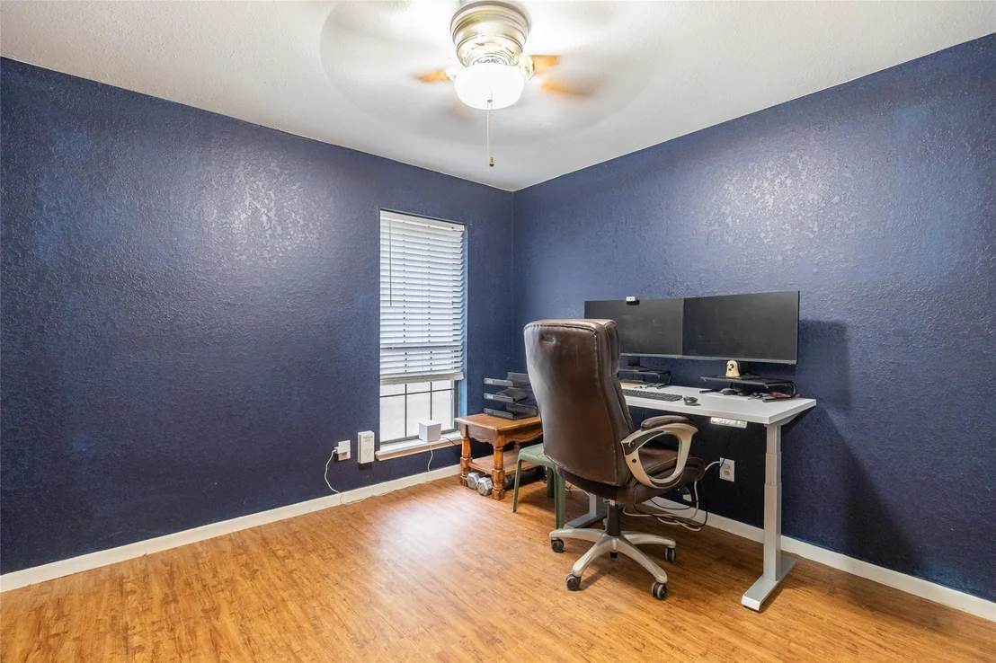 Photo of 3166 Constitution Avenue