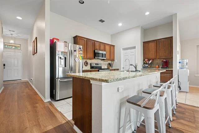 Photo of 740 W Bend Boulevard