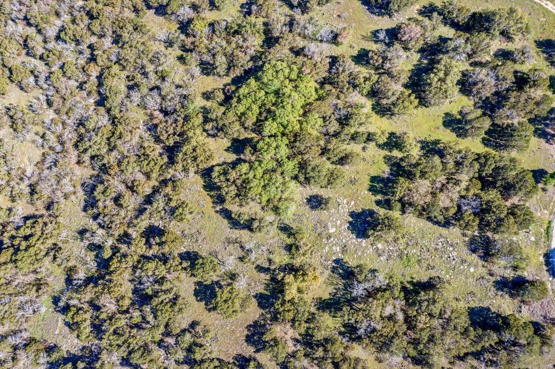 Photo of 1021 Lakeside Lane