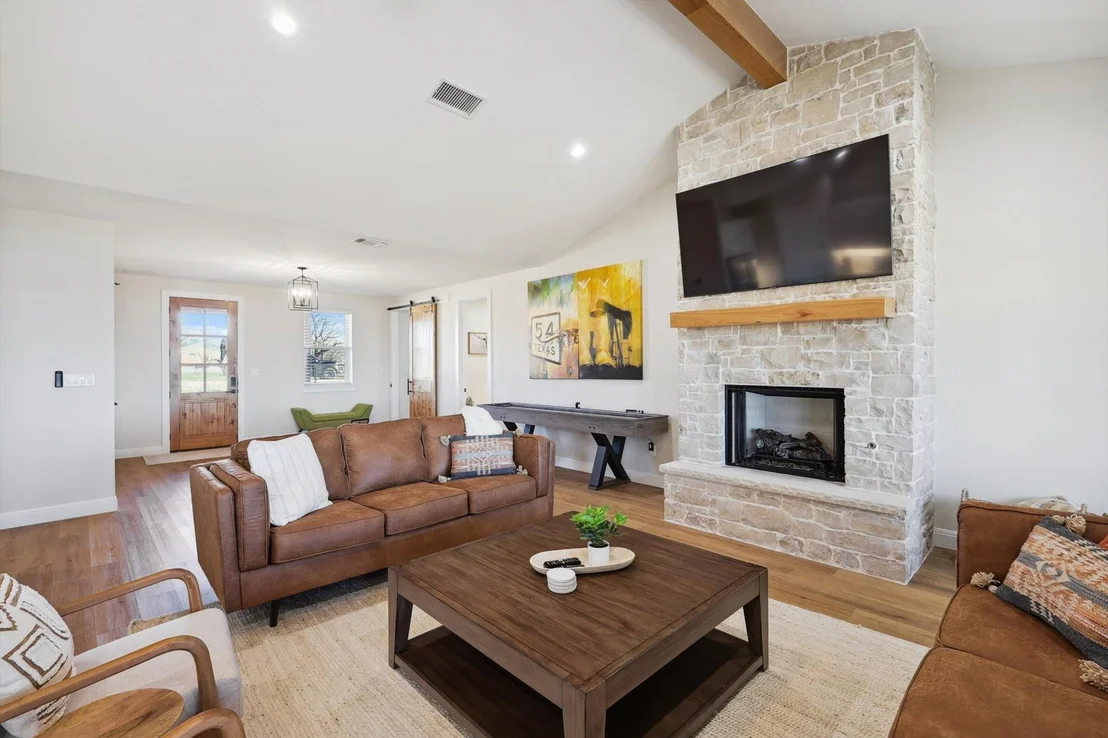 Photo of 413 Hoot Avenue
