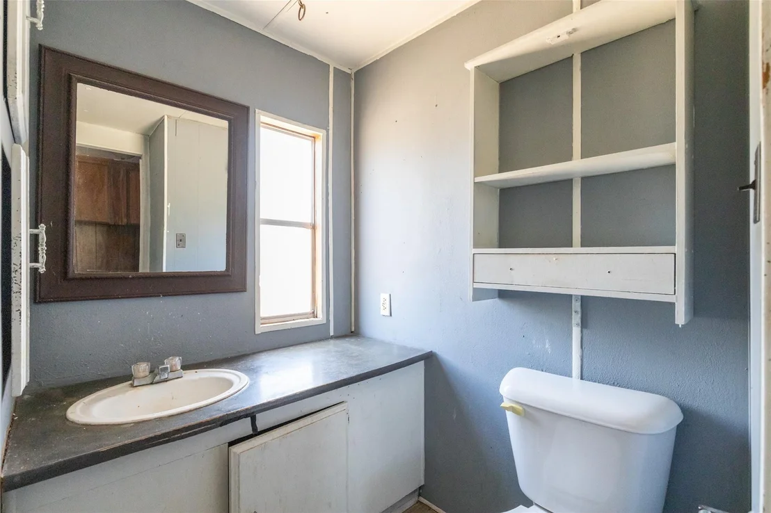 Photo of 1186 Private Road 2431