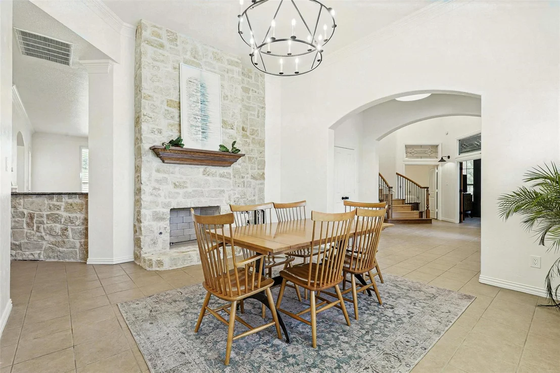 Photo of 381 Creek Bend Drive