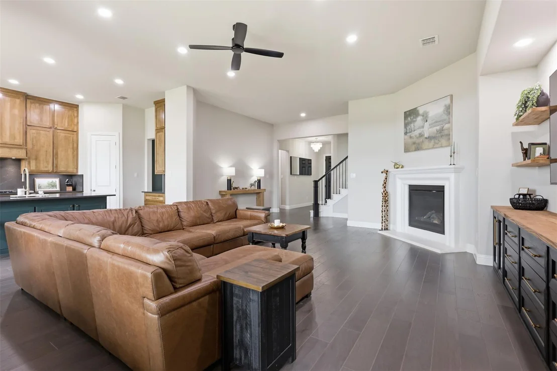 Photo of 3437 Ridgecross Drive