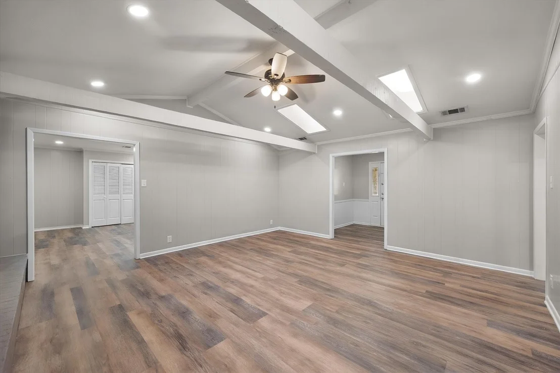 Photo of 401 Hutson Drive